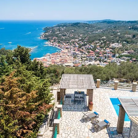 Meroviglia Villa *