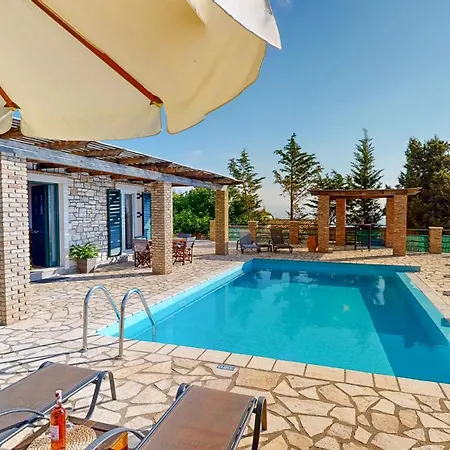 Meroviglia Villa *